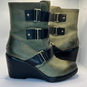 Sorel After Hours Olive green buckle boots booties ankle calf punk moto